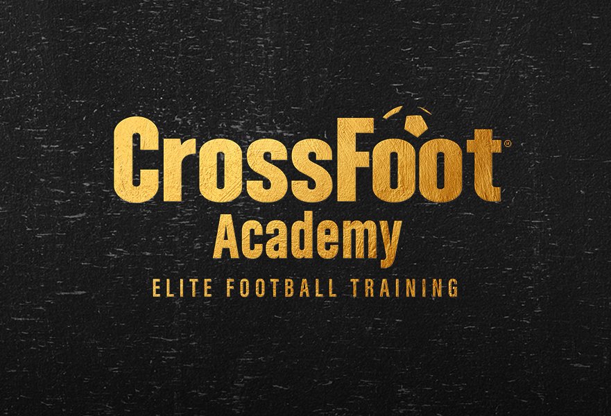 Crossfoot Academy, académie de football au Maroc située à Dar Bouazza – Casablanca, propose des programmes d’entraînement spécifiques pour chaque tranche d’âge. Pour les jeunes joueurs de 10 à 14 ans, l’accent est mis sur le perfectionnement technique, le développement tactique et la préparation physique adaptée